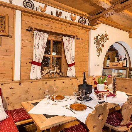 Hotel Restaurant Gabriel Scuol Ngoại thất bức ảnh