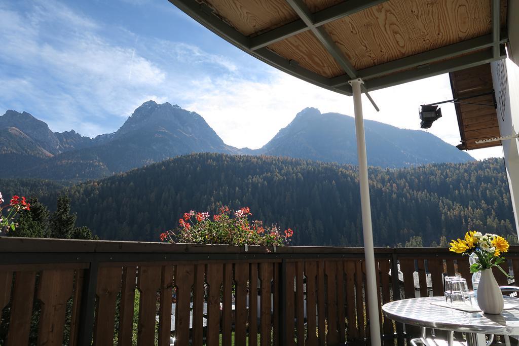 Hotel Restaurant Gabriel Scuol Ngoại thất bức ảnh