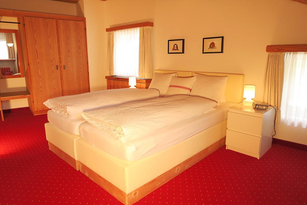 Hotel Restaurant Gabriel Scuol Ngoại thất bức ảnh