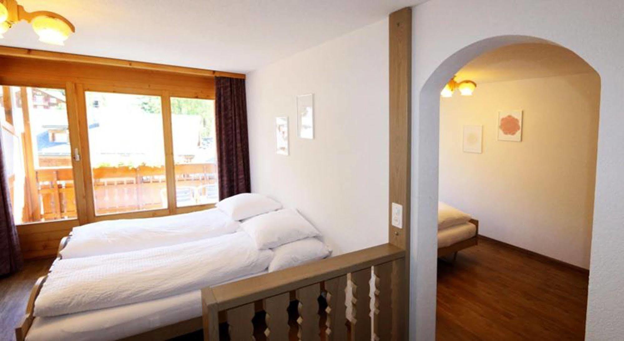Hotel Restaurant Gabriel Scuol Ngoại thất bức ảnh